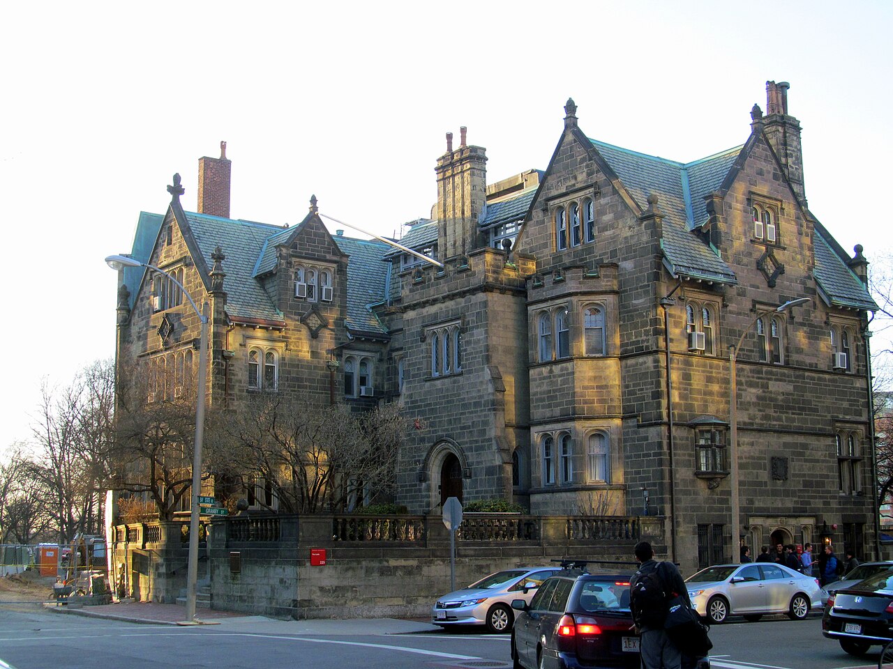 波士顿大学校园实景:The Castle